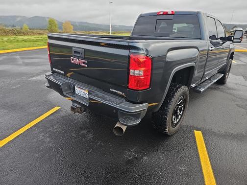 2019 GMC Sierra 2500 Denali
