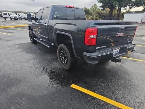 2019 GMC Sierra 2500 Denali