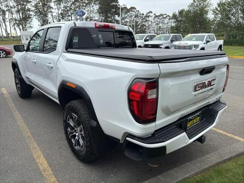 2023 GMC Canyon Base