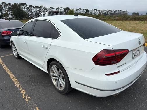 2018 Volkswagen Passat 2.0T SE