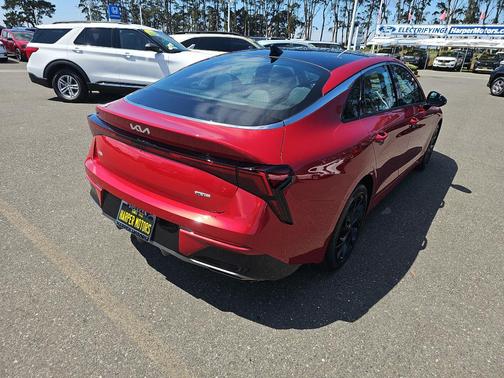 2026 Kia K5 GT-Line