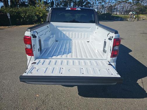 2025 Ford Maverick Lobo Standard