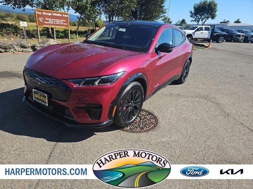 2025 Ford Mustang Mach-E Premium