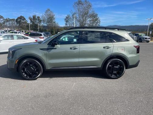 2025 Kia Sorento EX