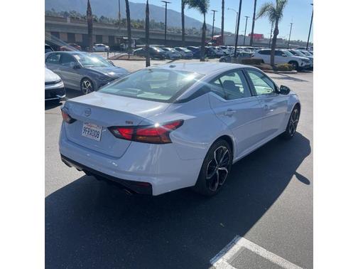 2023 Nissan Altima SR FWD