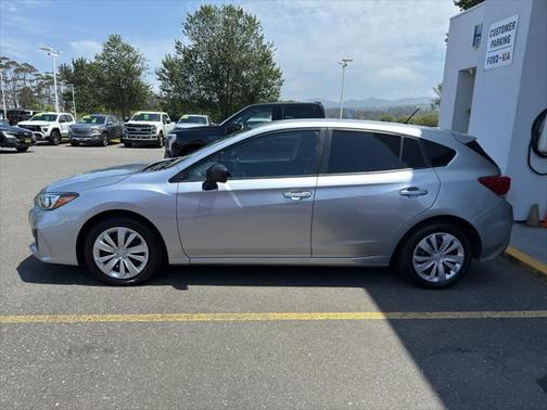 2019 Subaru Impreza 2.0i