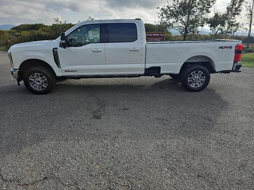 2026 Ford F-350 Lariat