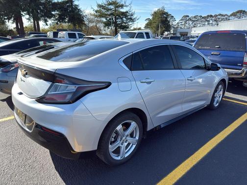 2018 Chevrolet Volt LT