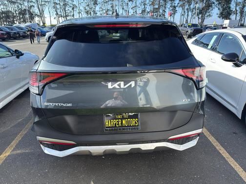 2024 Kia Sportage LX