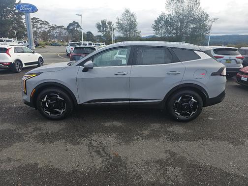 2026 Kia Sportage Hybrid EX