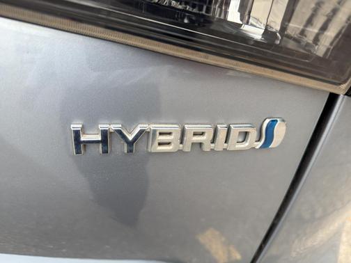 2023 Toyota Highlander Hybrid LE