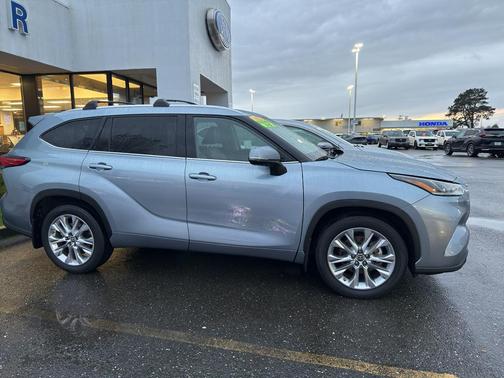 2021 Toyota Highlander Limited