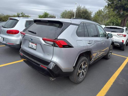 Silver Sky Metallic 2023 Toyota RAV4 Prime SE