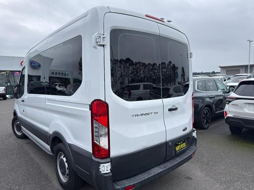 2017 Ford Transit-150 XL