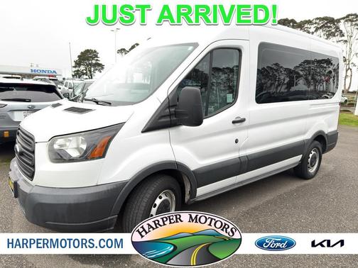 2017 Ford Transit-150 XL