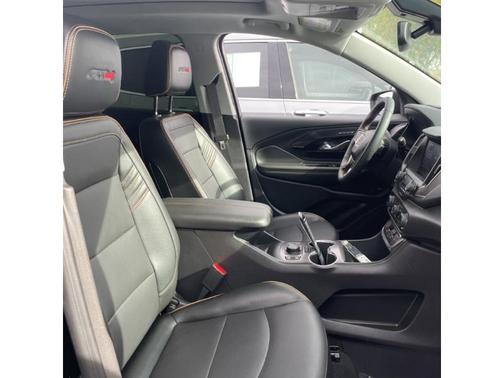 2024 GMC Terrain AWD AT4