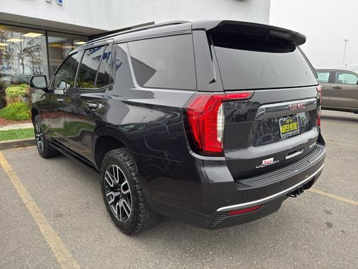 2023 GMC Yukon 4WD AT4