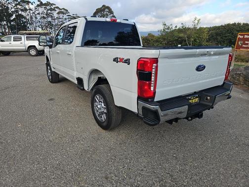 2026 Ford F-350 Lariat