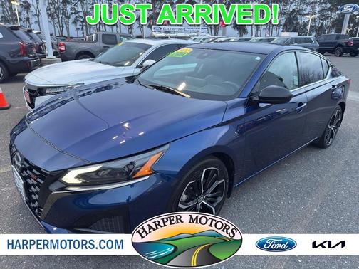 2024 Nissan Altima SR FWD