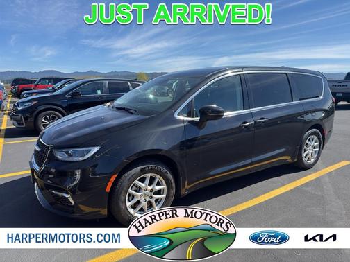 2023 Chrysler Pacifica Touring L