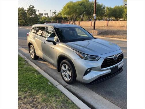 2021 Toyota Highlander Hybrid LE