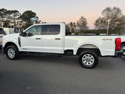 2023 Ford F-250 XLT