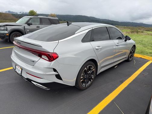 2022 Kia K5 GT-Line
