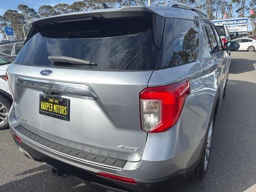 2021 Ford Explorer Platinum