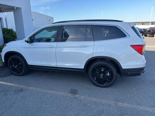 2022 Honda Pilot AWD Special Edition