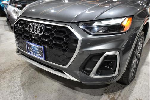 2022 Audi Q5 45 S line Premium Plus