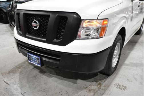 2018 Nissan NV Passenger NV3500 HD S V6