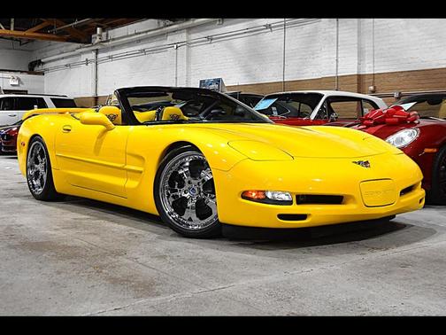 2003 Chevrolet Corvette Base