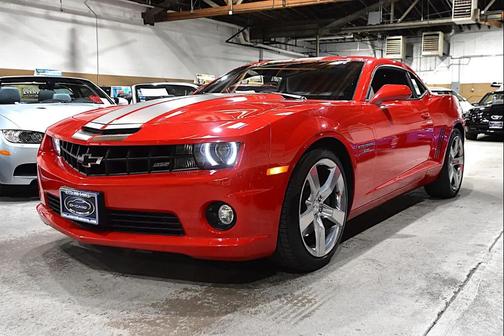 RED 2013 Chevrolet Camaro 2SS