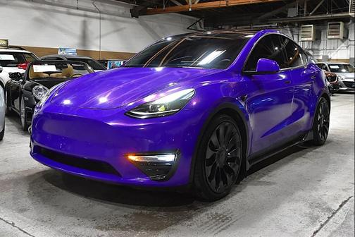PURPLE WRAP 2022 Tesla Model Y Performance AWD