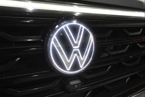 2025 Volkswagen Atlas 2.0T SEL Premium R-Line 4MOTION
