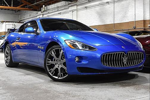 BLUE 2015 Maserati GranTurismo Base