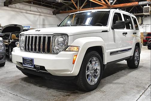 Stone White Clearcoat 2008 Jeep Liberty Limited Edition