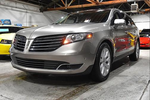 2018 Lincoln MKT Reserve