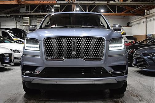 2018 Lincoln Navigator Black Label