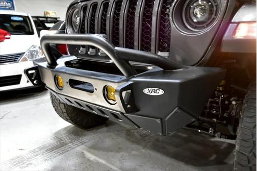 2021 Jeep Gladiator 80th Anniversary 4x4