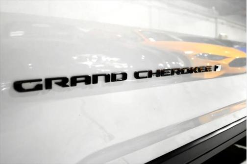 2022 Jeep Grand Cherokee L Altitude