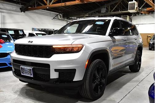 2022 Jeep Grand Cherokee L Altitude