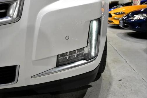 2016 Cadillac Escalade Platinum