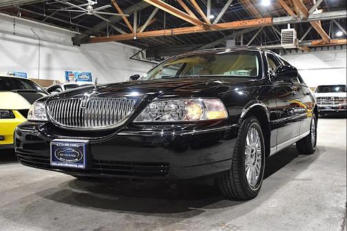 2008 Lincoln Town Car Signature