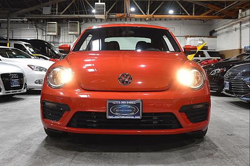 2019 Volkswagen Beetle 2.0T SE