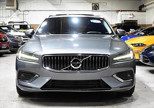 2019 Volvo V60 T6 Inscription