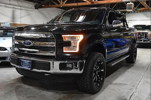 Tuxedo Black Metallic 2015 Ford F-150 Lariat