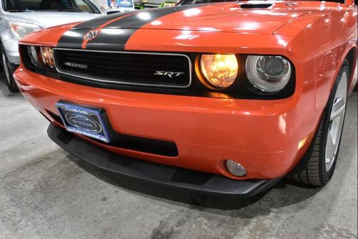 2008 Dodge Challenger SRT8