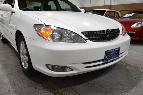 2004 Toyota Camry XLE