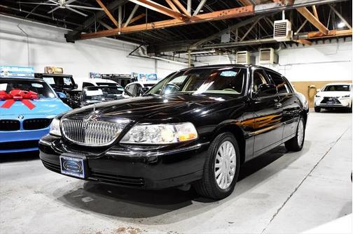 2006 Lincoln Town Car Signature